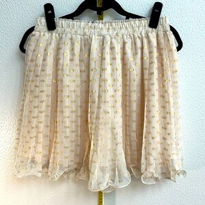 Pretty cream and gold dotted pleated skirt size Medium. It is fully lined.